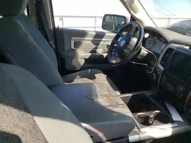 1C6RR7TM9FS532324 2015 RAM 1500 SLT-4