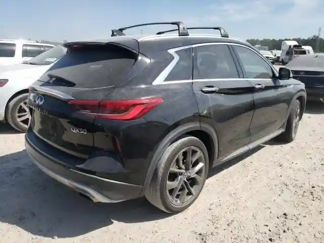 3PCAJ5M16KF103056 2019 INFINITI QX50 ESSENTIAL-3