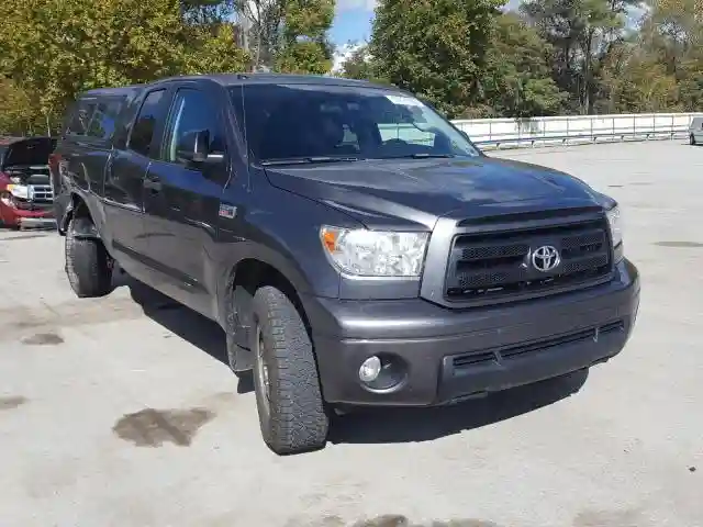 5TFUY5F11BX209782 2011 TOYOTA TUNDRA DOUBLE CAB SR5-0