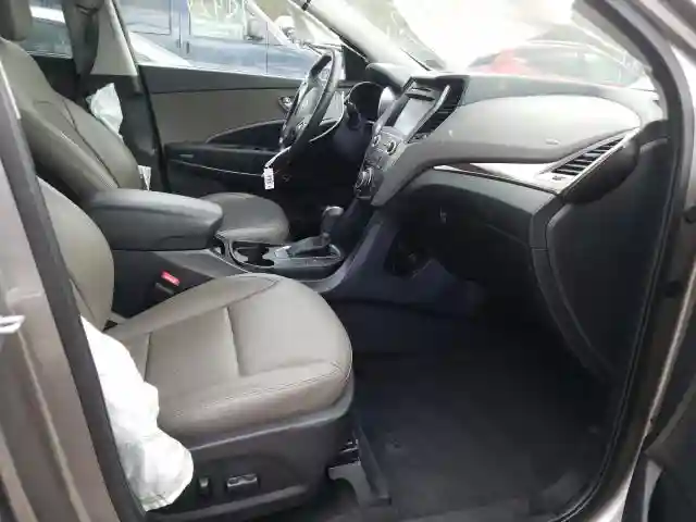 5NMZUDLB7HH026087 2017 HYUNDAI SANTA FE SPORT-4