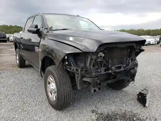 3C6UR5CJ0HG561631 2017 RAM 2500 ST-0