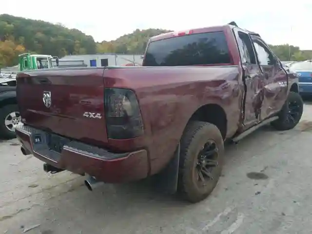 1C6RR7FTXHS613354 2017 RAM 1500 ST-3