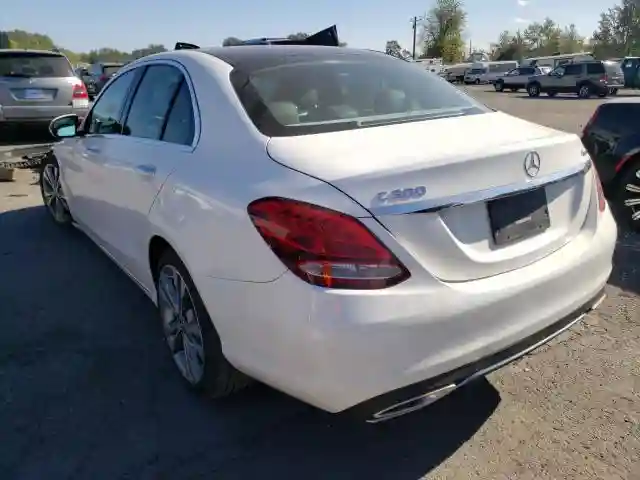 55SWF4KB8HU230217 2017 MERCEDES-BENZ C 300 4MATIC-2