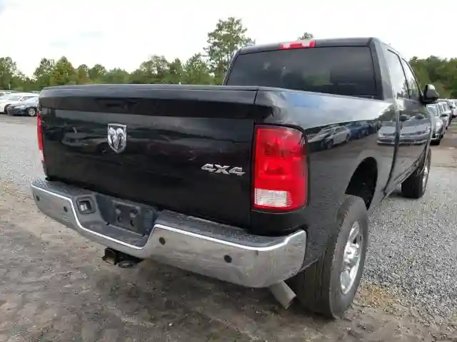 3C6UR5CJ0HG561631 2017 RAM 2500 ST-3