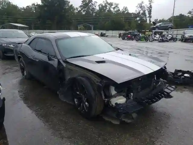 2C3CDYCJ7DH674298 2013 DODGE CHALLENGER SRT-8-0