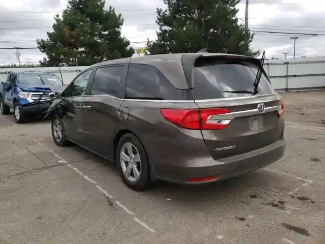 5FNRL6H71JB078227 2018 HONDA ODYSSEY EXL-2