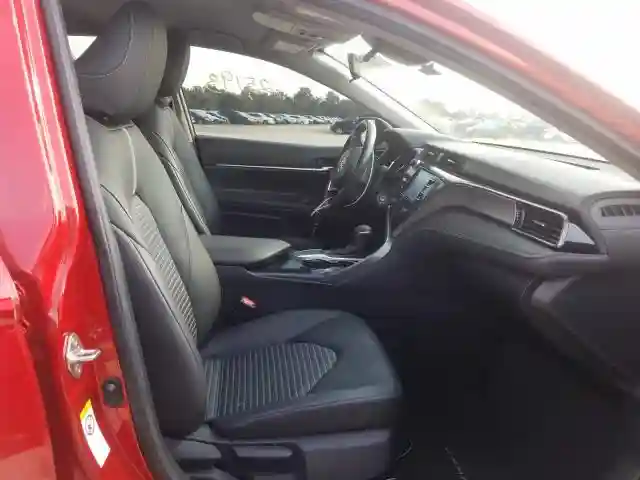 4T1B11HK5KU195991 2019 TOYOTA CAMRY L-4