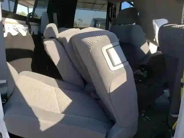 5TFRM5F15BX023602 2011 TOYOTA TUNDRA DOUBLE CAB SR5-5
