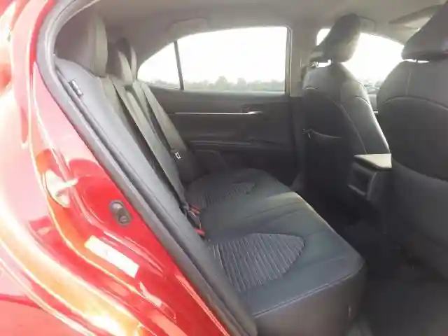 4T1B11HK5KU195991 2019 TOYOTA CAMRY L-5