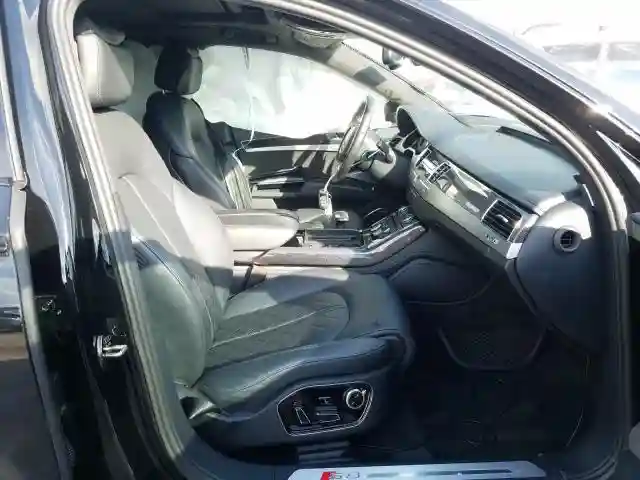 WUAJ5AFD9GN900157 2016 AUDI S8 PLUS QUATTRO-4