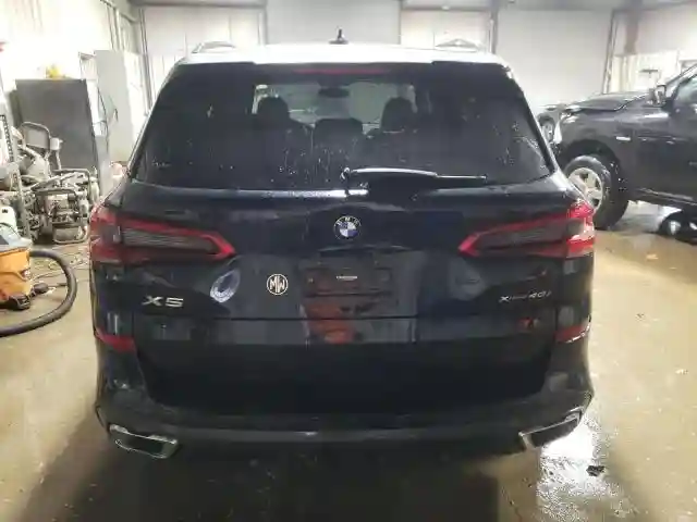 5UXCR6C57KLL31364 2019 BMW X5-5