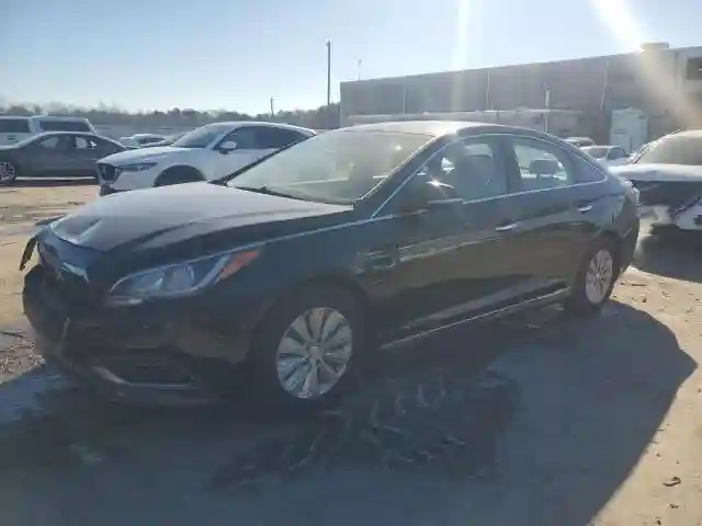 KMHE24L38HA067587 2017 HYUNDAI SONATA-0