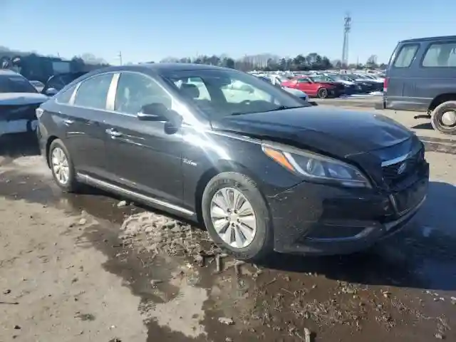 KMHE24L38HA067587 2017 HYUNDAI SONATA-3