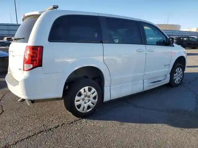 2C7WDGBG6JR216723 2018 DODGE CARAVAN-3
