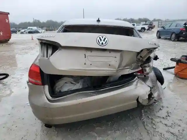1VWBS7A30FC062328 2015 VOLKSWAGEN PASSAT-5
