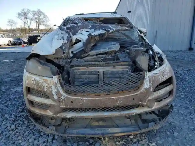 SADCJ2FX3JA256188 2018 JAGUAR F-PACE-4