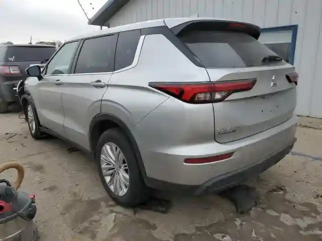 JA4J4TA88NZ015812 2022 MITSUBISHI OUTLANDER-1
