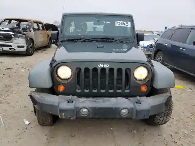 1J4BA3H19BL520746 2011 JEEP WRANGLER-4