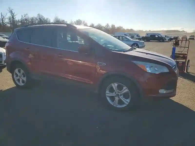 1FMCU0GX7EUE32746 2014 FORD ESCAPE-3