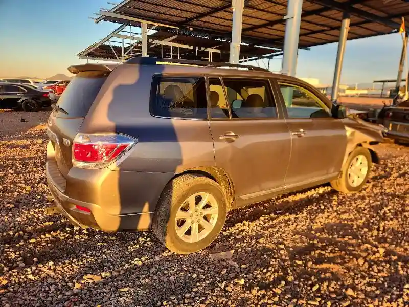 JTEBC3EH8D2016078 2013 TOYOTA HIGHLANDER-2