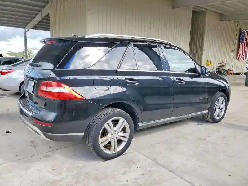 4JGDA5JB9EA440369 2014 MERCEDES-BENZ M-CLASS-2
