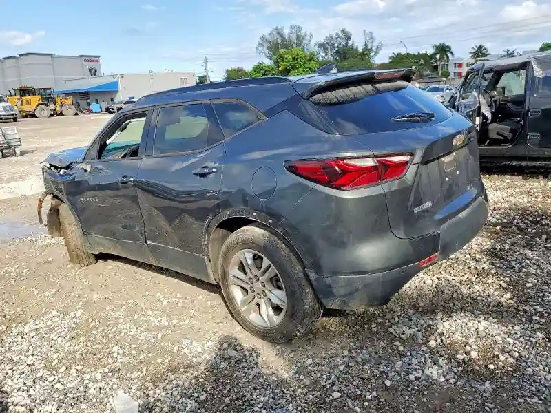 3GNKBBRA0KS666482 2019 CHEVROLET BLAZER-1