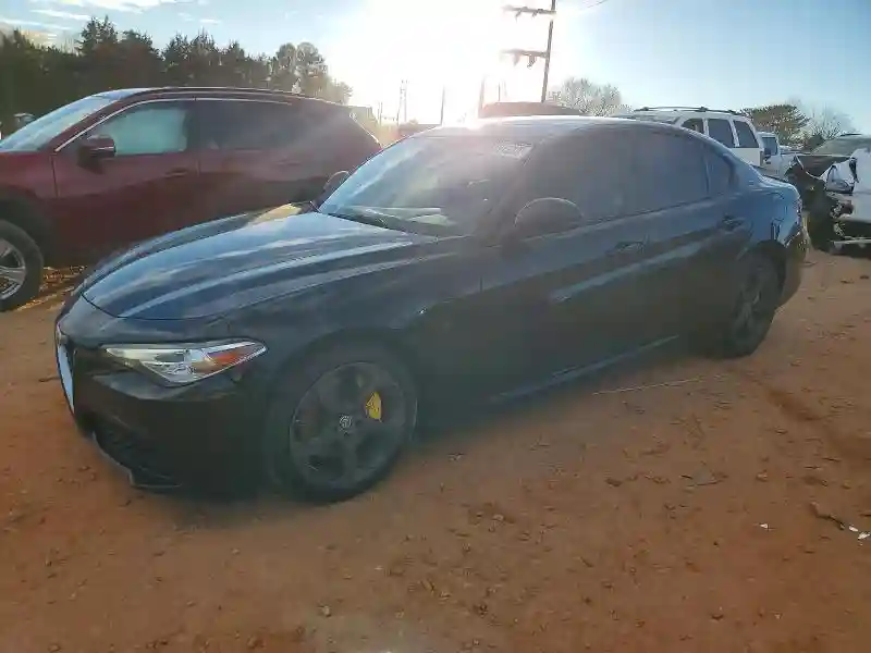 ZARFAEBN4H7544507 2017 ALFA ROMEO GIULIA-0