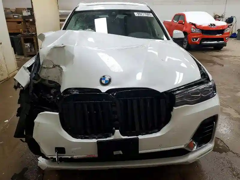 5UXCW2C08N9K75457 2022 BMW X7-4