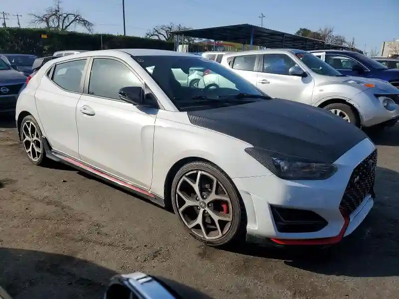 KMHT36AH7KU003206 2019 HYUNDAI VELOSTER-3