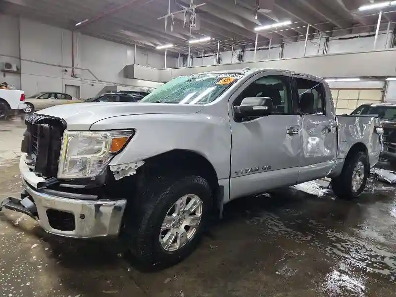 1N6AA1E57JN539809 2018 NISSAN TITAN-0