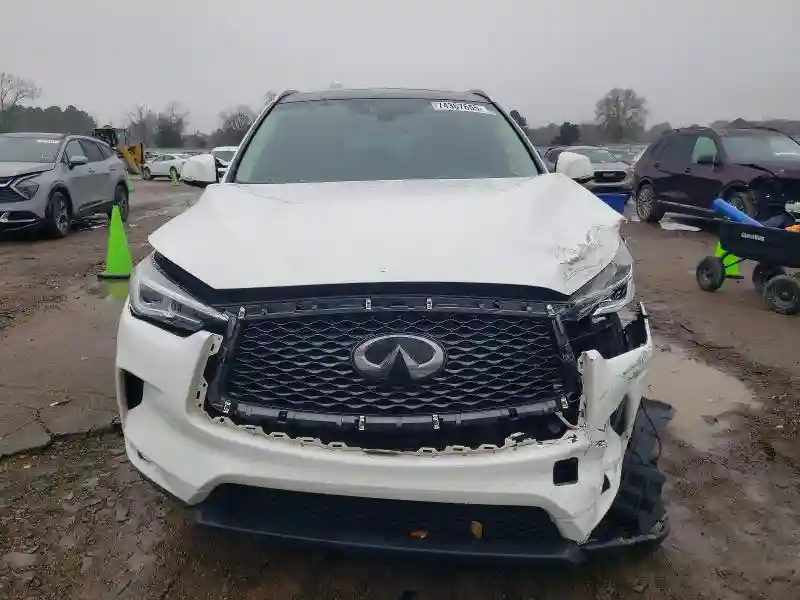3PCAJ5BA7MF124147 2021 INFINITI QX50-4