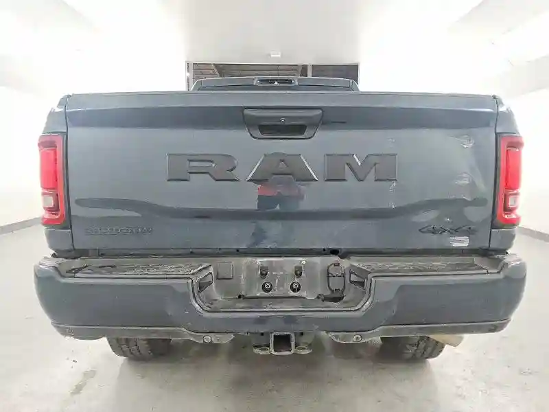 3C6UR5DJ7SG575922 2025 RAM 2500-5