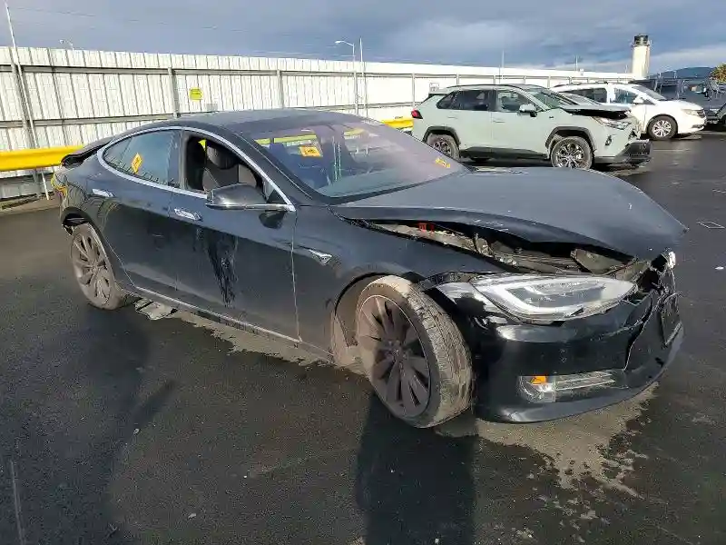 5YJSA1E28HF219758 2017 TESLA MODEL S-3