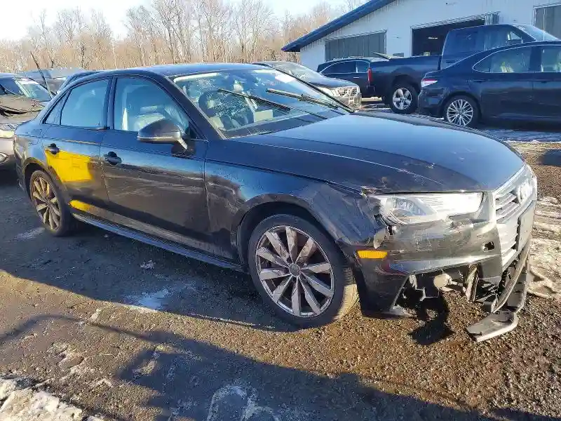 WAUDNAF48JA040323 2018 AUDI A4-3