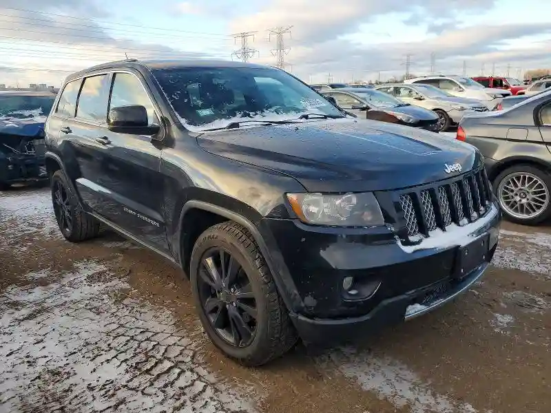 1C4RJFAT0DC583772 2013 JEEP GRAND CHEROKEE-3