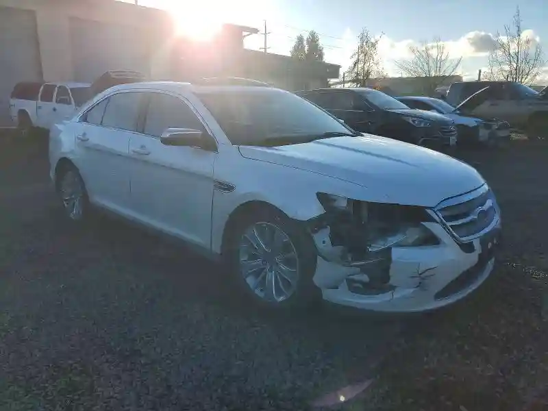 1FAHP2FW8BG118609 2011 FORD TAURUS-3