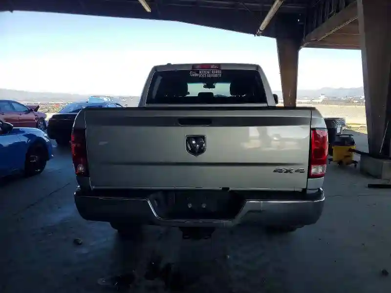 1C6RR7KM8HS606403 2017 RAM 1500-5