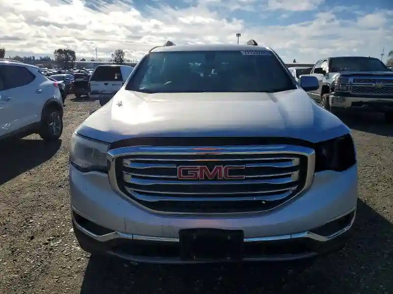 1GKKNMLA4JZ119256 2018 GMC ACADIA-4