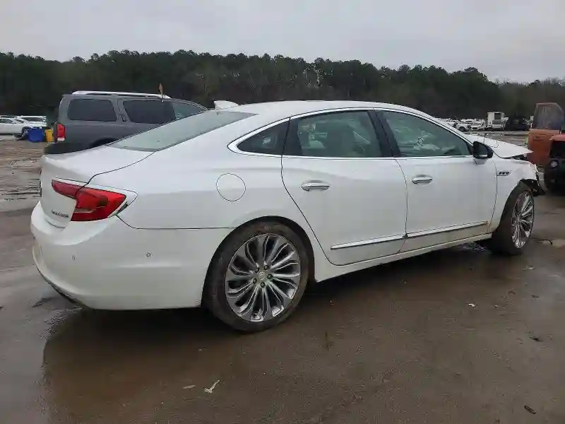 1G4ZR5SS8HU142749 2017 BUICK LACROSSE-2