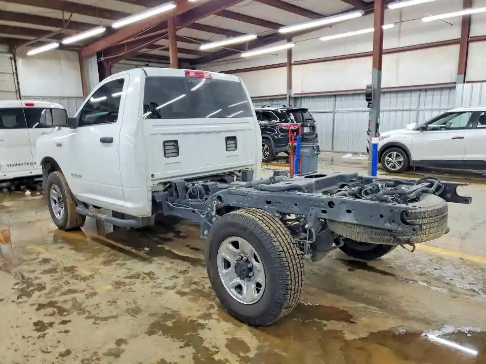 3C6MR5AJ7NG315464 2022 RAM 2500-1