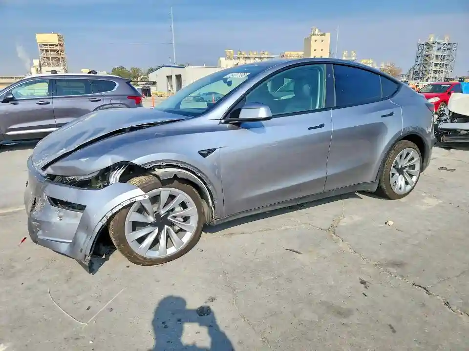 7SAYGDEE0TA381591 2026 TESLA MODEL Y-0