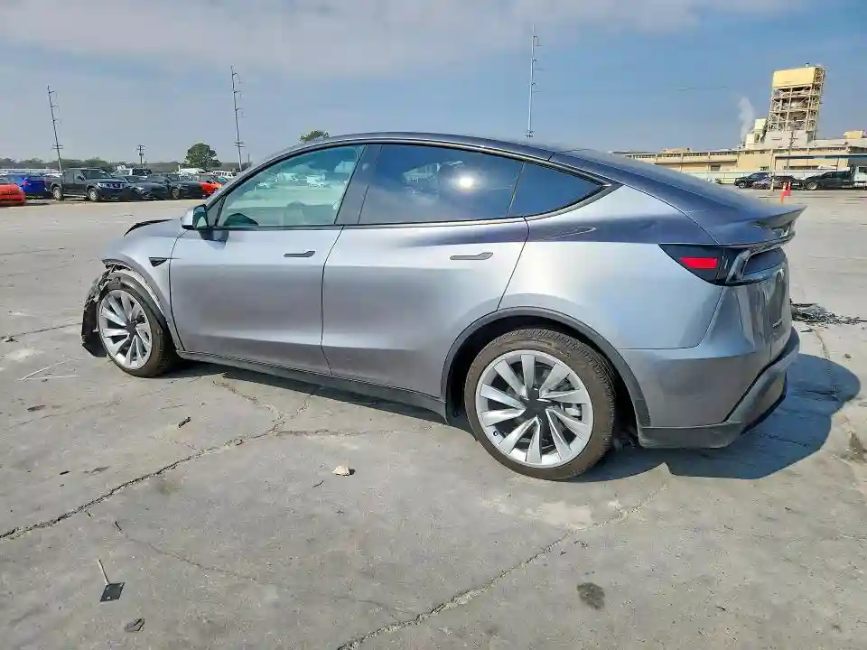 7SAYGDEE0TA381591 2026 TESLA MODEL Y-1