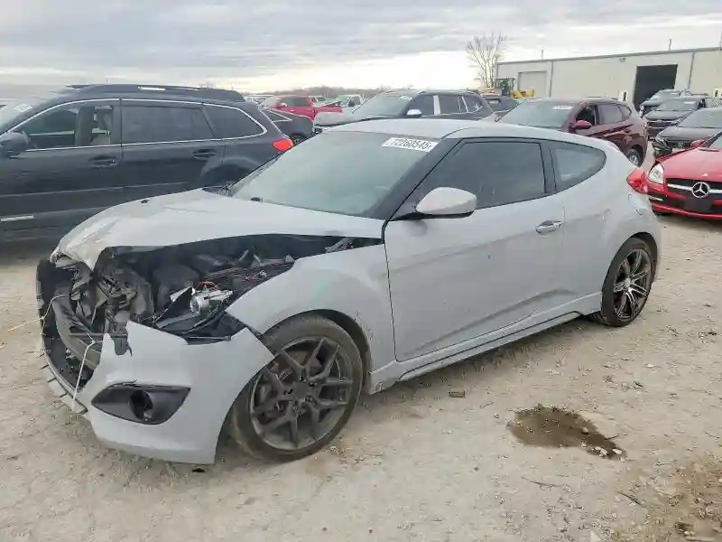 KMHTC6AE0FU218812 2015 HYUNDAI VELOSTER-0