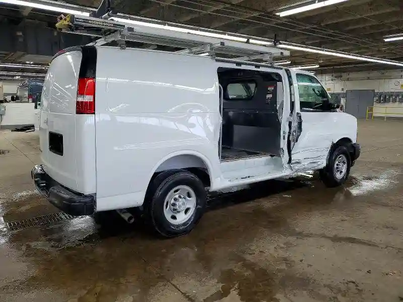 1GCWGAFP2S1131895 2025 CHEVROLET EXPRESS-2
