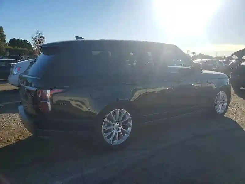 SALGS2RKXJA381997 2018 LAND ROVER RANGEROVER-2