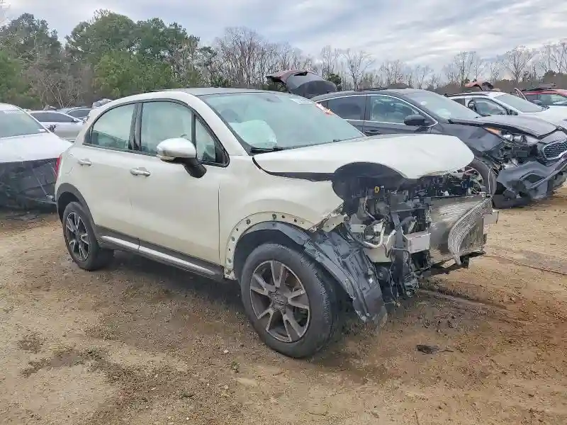 ZFBCFYAB4JP672424 2018 FIAT 500-3