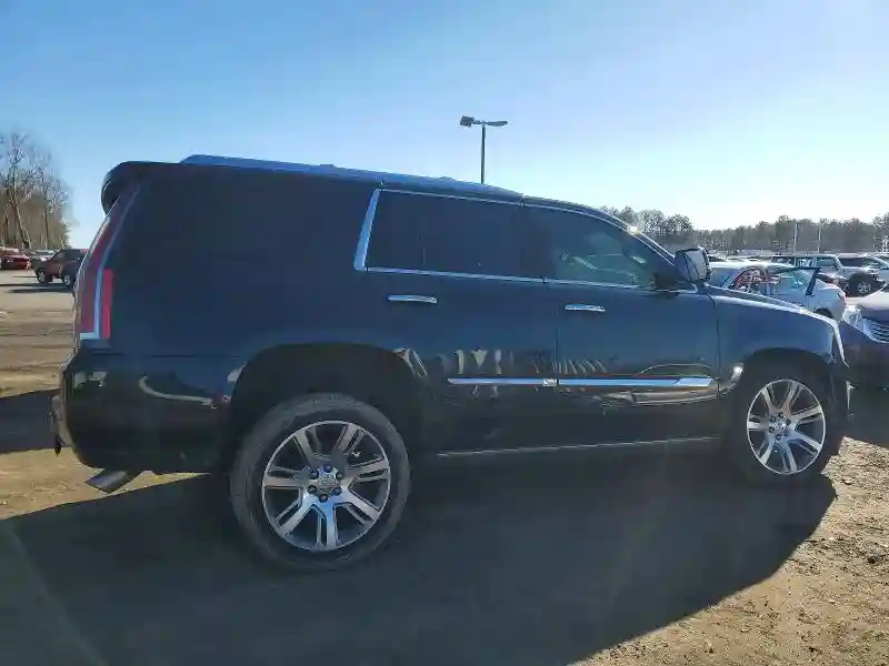 1GYS4NKJ5FR545593 2015 CADILLAC ESCALADE-2