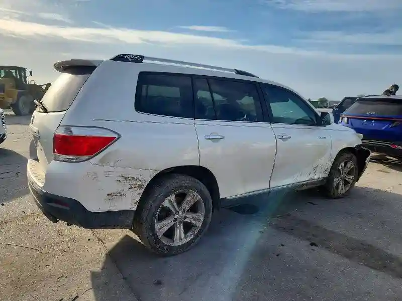 5TDYK3EH4BS039431 2011 TOYOTA HIGHLANDER-2