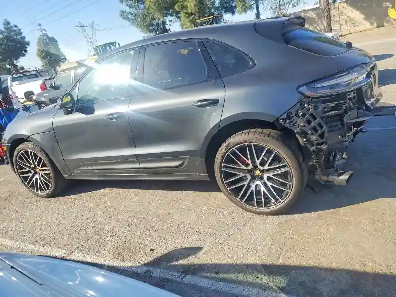 WP1AF2A52RLB56348 2024 PORSCHE MACAN-1