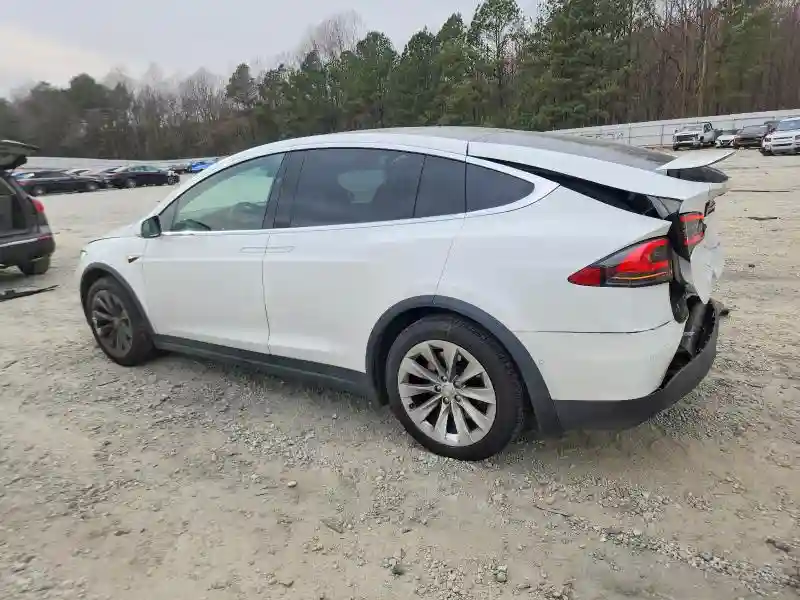 5YJXCDE23LF299528 2020 TESLA MODEL X-1